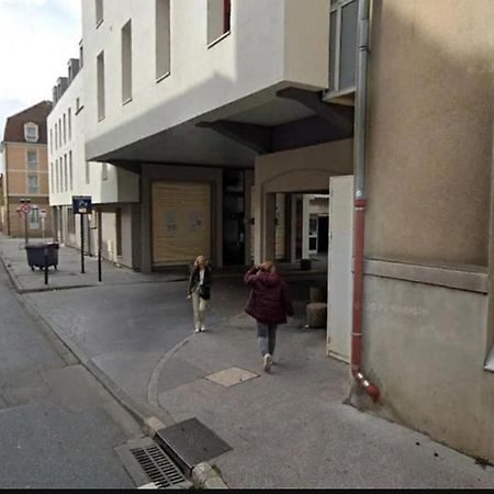 Le Saint B Au Pied De La Cathedrale Saint Benigne Apartment Dijon Luaran gambar